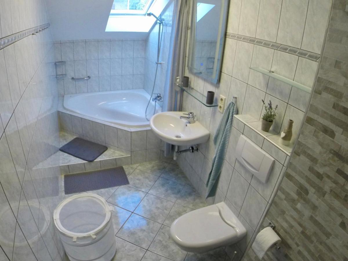 Holiday Apartment Lavanda Sumpetar Есенице Экстерьер фото